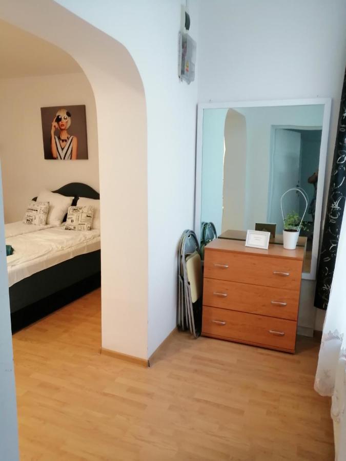 Violet House Apartment ทูร์ดา ภายนอก รูปภาพ