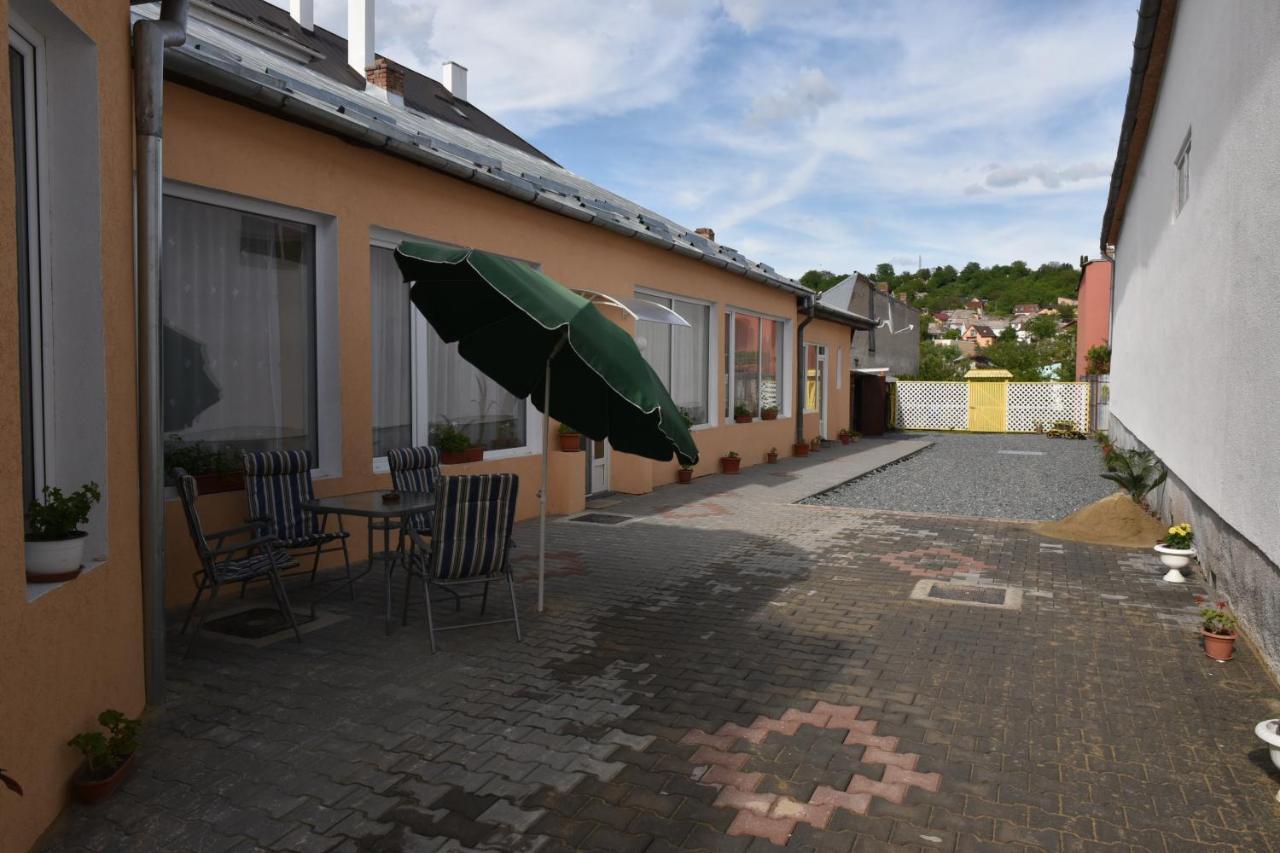 Violet House Apartment ทูร์ดา ภายนอก รูปภาพ